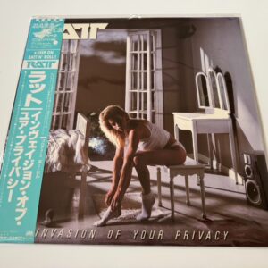[LP] Ratt - Invasion Of Your Privacy w/OBI P-13143  Japan vinyl 2